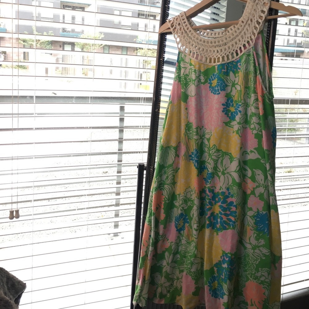 Lilly Pulitzer dress-Hibiscus Stroll